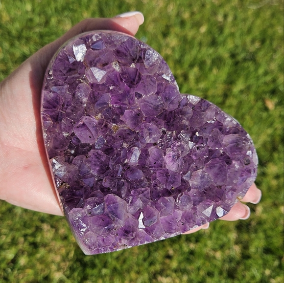Amethyst Heart Cluster & Stand - Picture 2 of 5